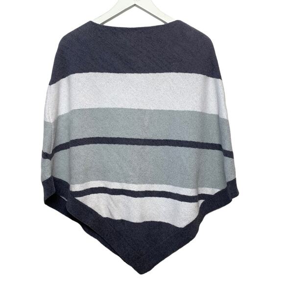 Barefoot Dreams Poncho Ocean Breeze CozyChic Ultra Lite...